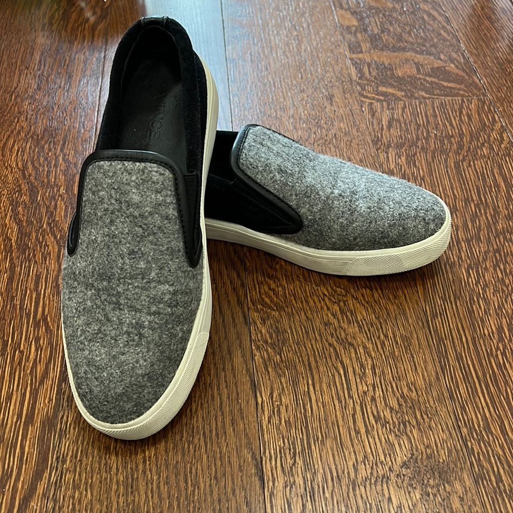 Vince grey & black suede Warren sneaker,